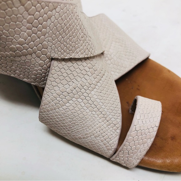 Gentle Souls Inna Snake Print Leather Wedge Sandals. - Picture 2 of 10